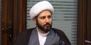 روایت تحولات جنگ ایران و آمریکا برای مخاطبان بین‌المللی؛ مروری بر فعالیت نشریه دوزبانه تشکل فطرت